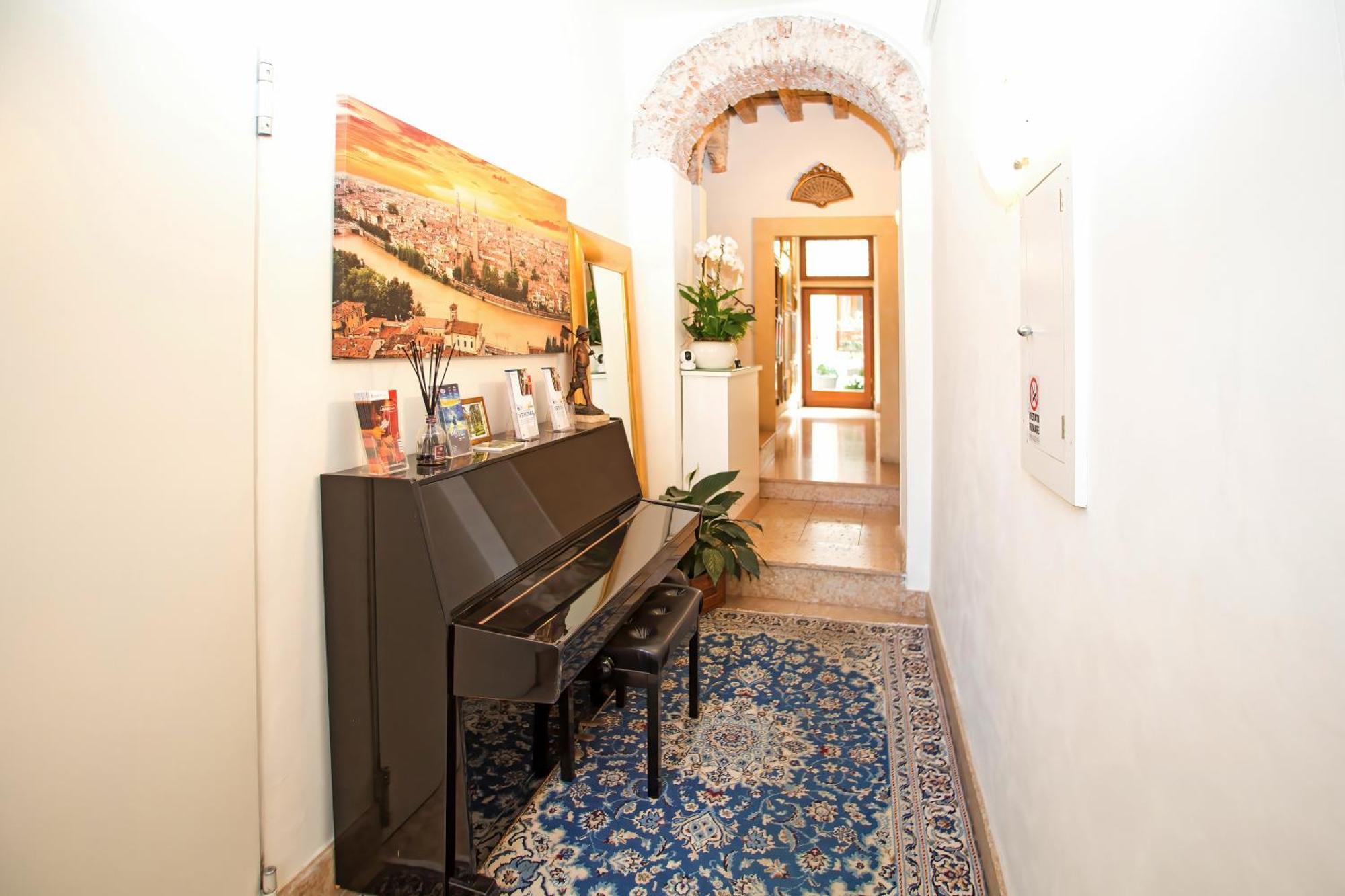 Veronetta House Verona
