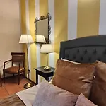 Veronetta House